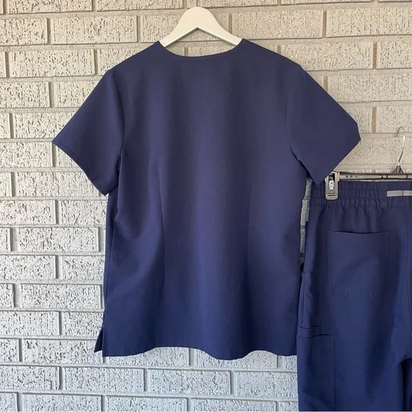 Figs Scrub Set Navy Blue Catarina Top High Waisted Uman Joggers Medium - Picture 6 of 9